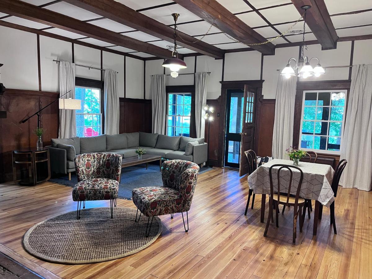 Camp Hudson Pines Villa Corinth ภายนอก รูปภาพ